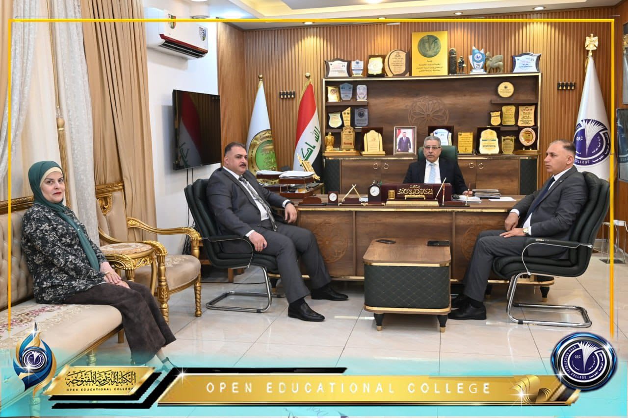 عميد الكلية التربوية المفتوحة يستقبل تهاني عيد الفطر المبارك في عمادة الكلية